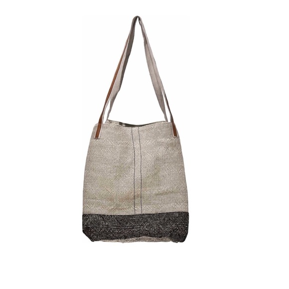 NWT Charcoal/Ash Leather Bucket … - Picture 2 of 3